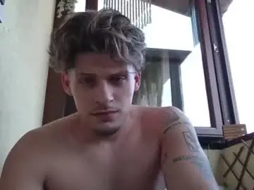 Chaturbate Free Live Porn of roberto_twink1