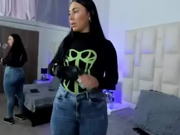 Chaturbate Watch Live Sex Cams of ariana_rouse_