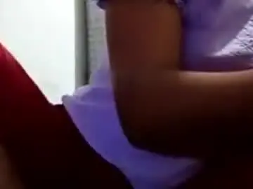 Chaturbate Live Sex of roop_sexy642
