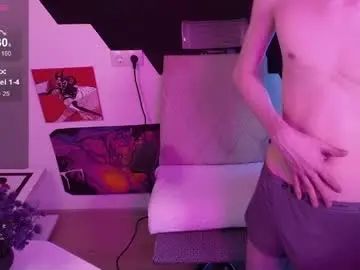 Chaturbate Live Sex Cam of shiromy_