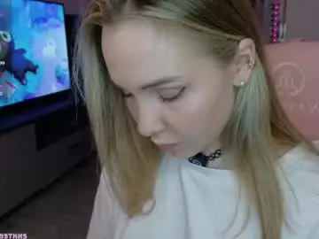 Chaturbate Live Sex of xxxhoneyxx