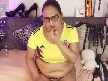 Chaturbate Free Porn Cam of angelica_mature49