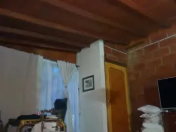 Chaturbate Live Sex Cam of camii19y