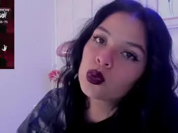 Chaturbate Watch Live Sex Cams of kikii_1
