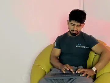 Chaturbate Nude Webcam of noahbrooks1