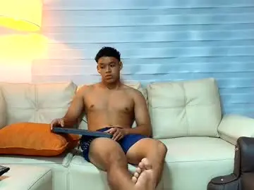 Chaturbate Nude Webcam of oliver_evans_19