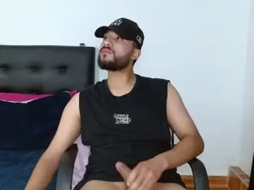Chaturbate Sex Cam of michael_0814