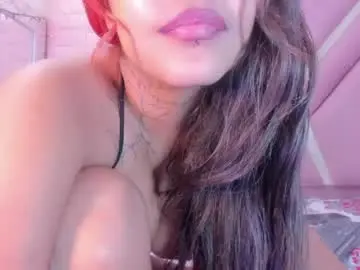 Chaturbate Live Sex Cam of zendamoretty