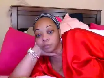 Chaturbate Sex Cam of brownroundrenee
