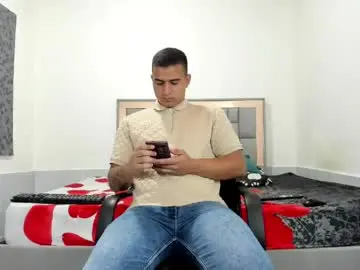 Chaturbate Adult Webcam of simonkeler