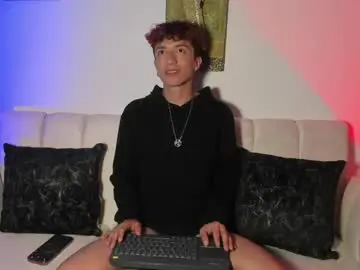 Chaturbate Nude Webcam of mhatias_
