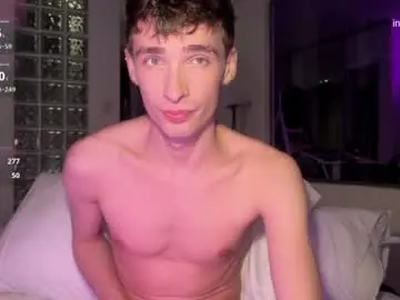Chaturbate Live Sex of face_cum_shooter