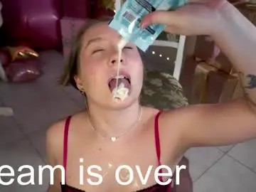 Chaturbate Free Porn Cam of saint_trisha