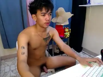 Chaturbate Nude Webcam of hot_kianxx