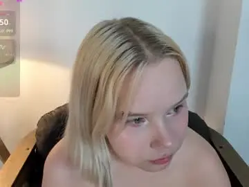 Chaturbate Live Porn of shy_nikka_4you