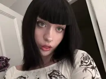 Chaturbate Live Sex Cam of vailyreb