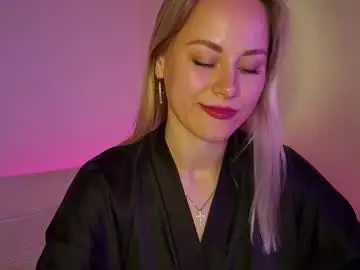 Chaturbate Live Sex Cam of cutie_xoxo_