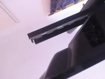 Chaturbate Live Sex Cam of escar_let