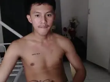 Chaturbate Live Sex of justcallme_james