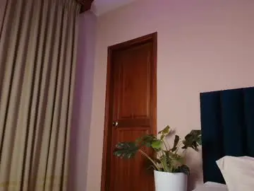 Chaturbate Live Sex Cam of katrionanyx