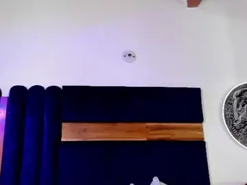 Chaturbate Best live sex cam show of kissingcobank