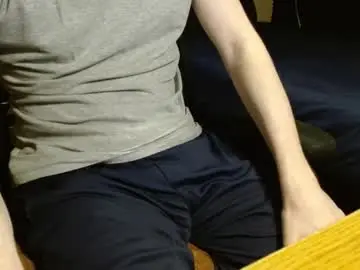 Chaturbate Live Sex Cam of readytocum90