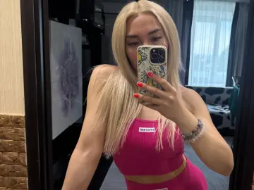 Imlive Sex Chat of Karmelita