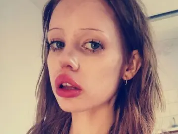 Livejasmin Sex Cam of DorindaHeyden