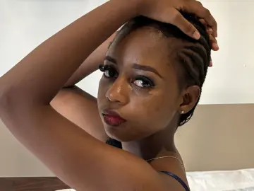 Livejasmin Free Live Porn of BrianaHadid