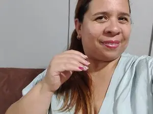 Myfreecams Free Porn Cam of LatinaBigAss4