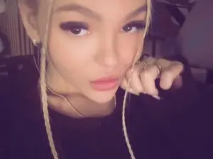 Myfreecams Nude Webcam of Daisy_abby03