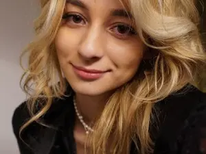 Myfreecams Adult Video Chat of Alienkittyy