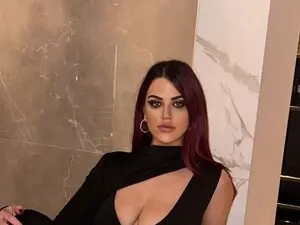 Myfreecams Watch Live Sex Cams of Alessia_Bloom