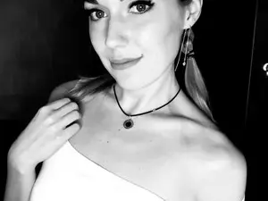 Myfreecams Live Sex of Nikisport1