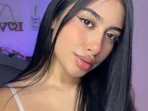 Myfreecams Sex Chat of Laura_love18