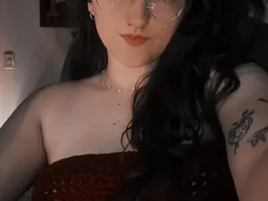 Myfreecams Live Sex of Miah_Peach