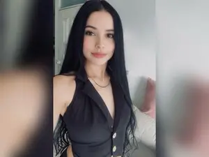 Myfreecams Watch Live Sex Cams of Melanyrouse_