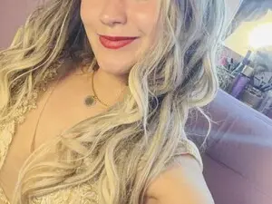 Myfreecams Sex Cam of Greeicywells