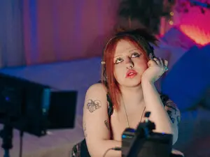 Myfreecams Adult Video Chat of BitchofSun