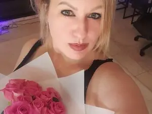 Myfreecams Live Porn of MariemLui