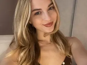 Myfreecams Free Porn Cam of AlienGirl