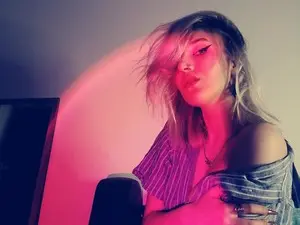 Myfreecams Sex Chat of Canbe_fun