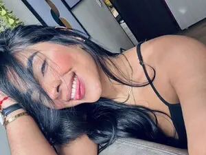 Myfreecams Watch Live Sex Cams of Bella_Dior_