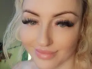 Myfreecams Live Sex Cam of NADINNNE