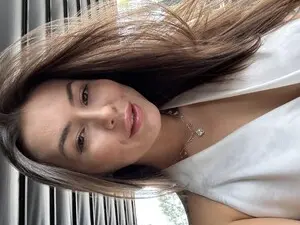 Myfreecams Sex Cam of Lemyny