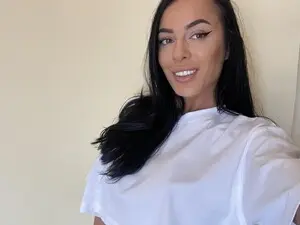Myfreecams Live Porn of KatyeRave