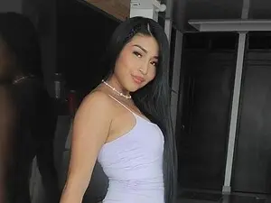 Myfreecams Watch Live Sex Cams of poca_cute