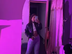 Myfreecams Adult Webcams of MissKeirab