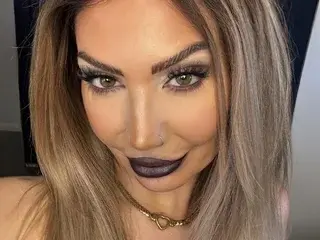 Streamate Free Live Porn of Lettie_Looner