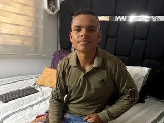 Streamate Live Porn of bryankiim